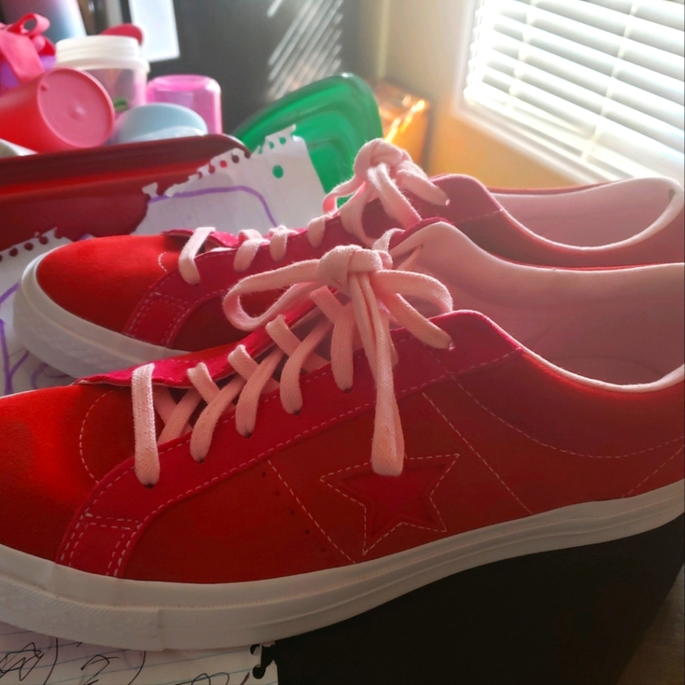 Mens size 12 Converse